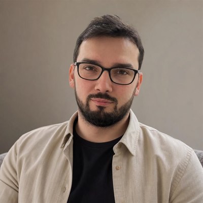 Евгений Чернов